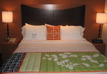 Fairfield Inn And Suites By Marriott Muskogee Exterior foto